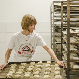 Heike Hofmann bei der Praxisnacht in der Bäckerei Kreher Eppertshausen am 18.06.2015 3